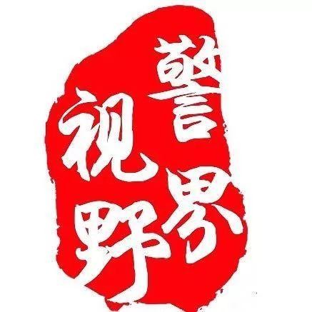 这个水疗中心很黑……